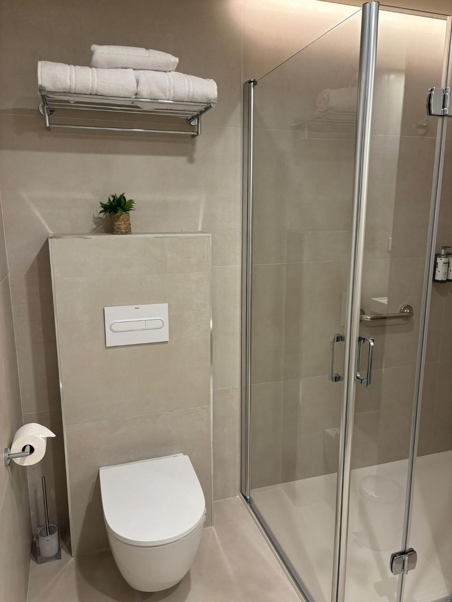 Apartamentos Joaquin Costa Santander Exteriér fotografie