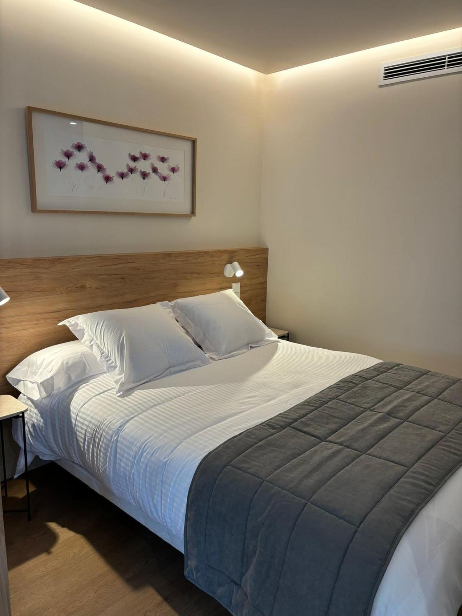 Apartamentos Joaquin Costa Santander Exteriér fotografie