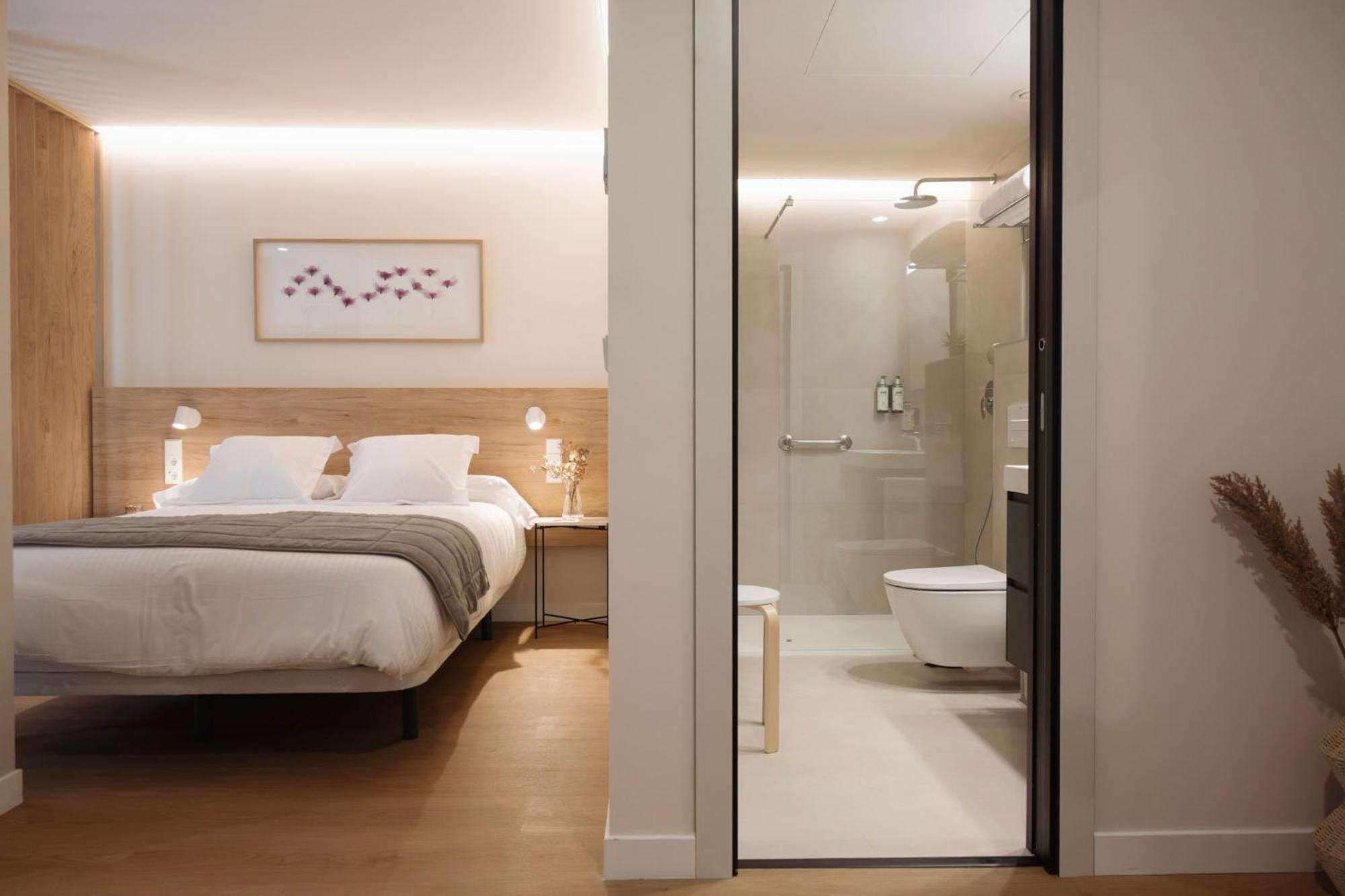 Apartamentos Joaquin Costa Santander Exteriér fotografie
