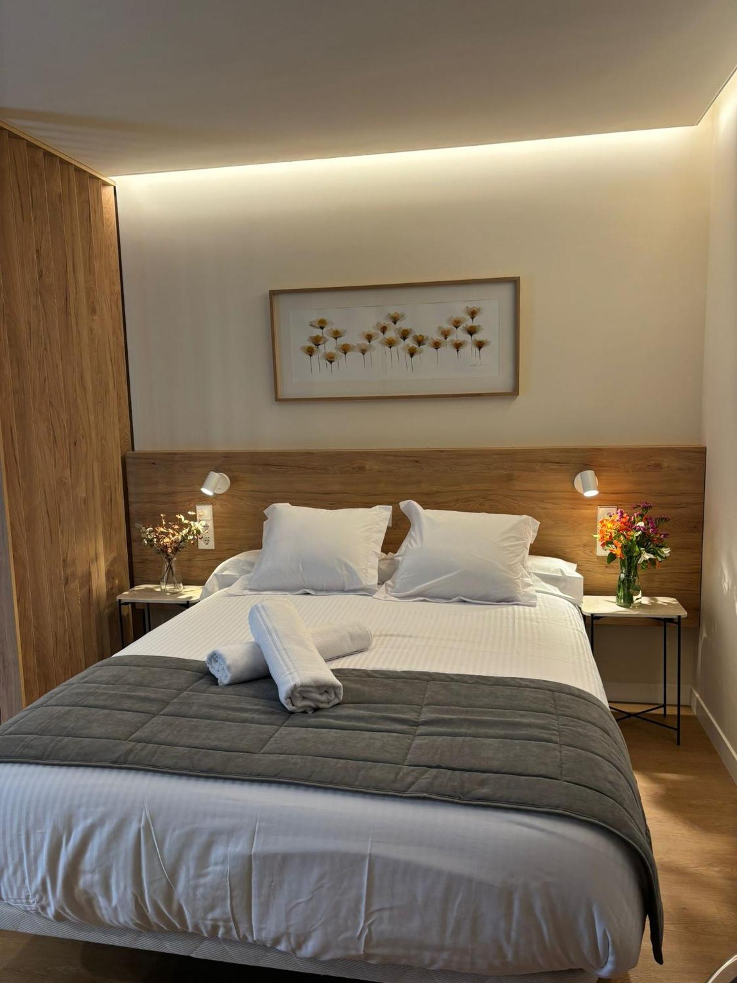 Apartamentos Joaquin Costa Santander Exteriér fotografie